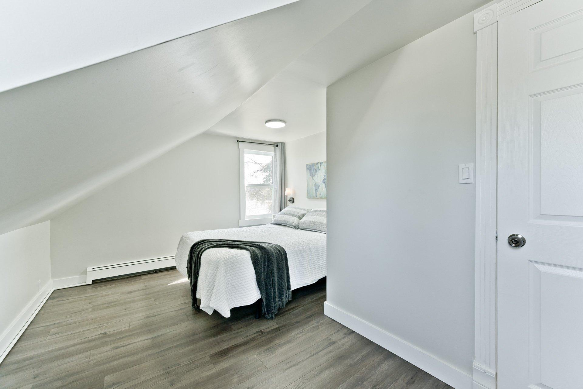 









7489


Boul. Bourque

,
Sherbrooke (Brompton/Rock Forest/Saint-Élie/Deauville),




QC
J1N3G2

