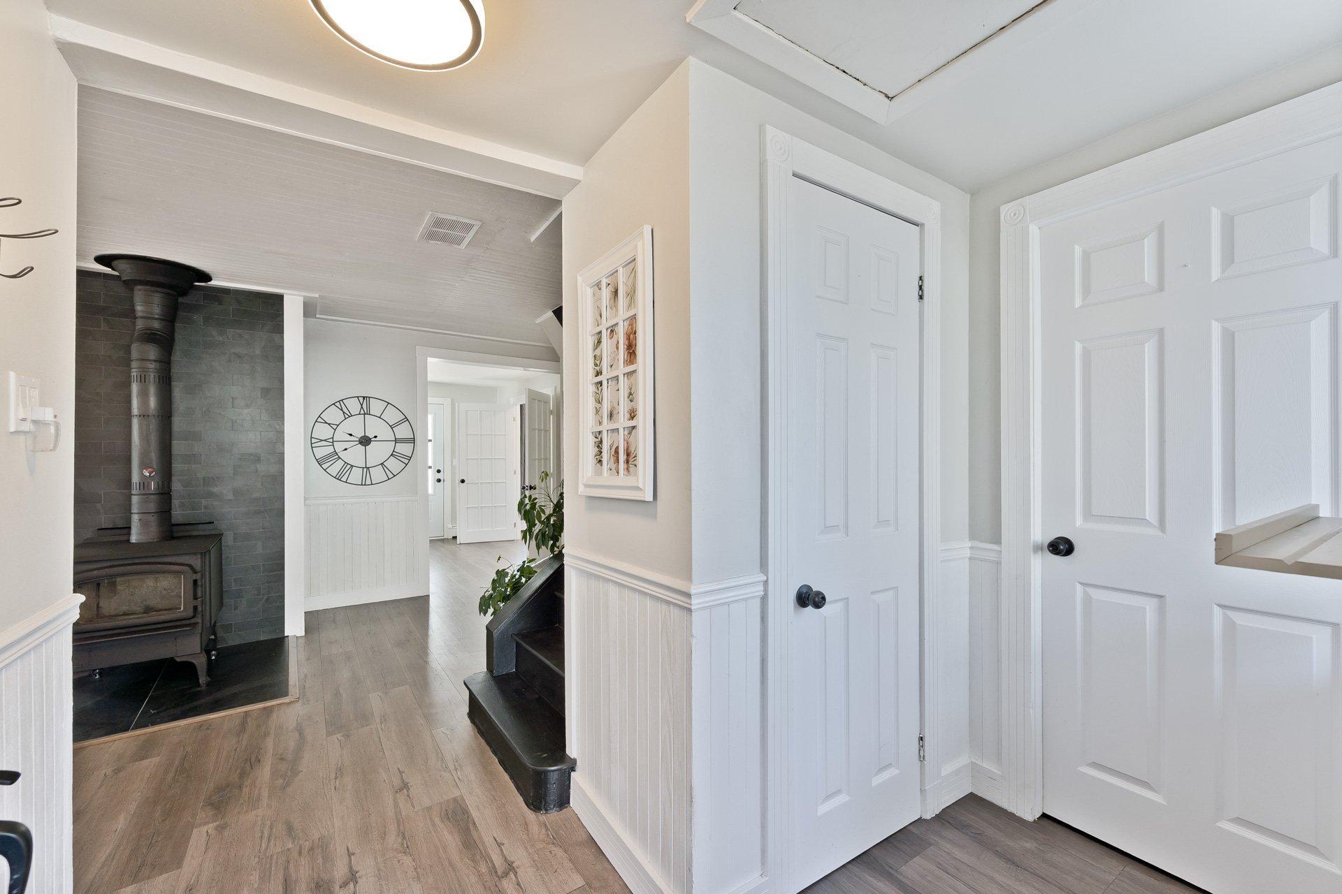 









7489


Boul. Bourque

,
Sherbrooke (Brompton/Rock Forest/Saint-Élie/Deauville),




QC
J1N3G2

