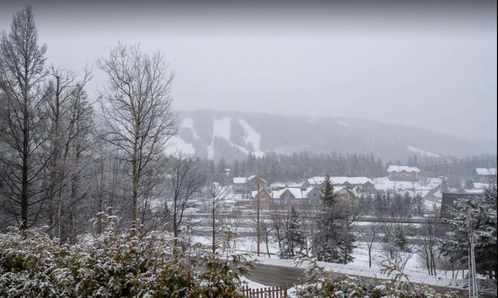 









570


Ch. des Frênes

, 3106,
Piedmont,




QC
J0R1K0

