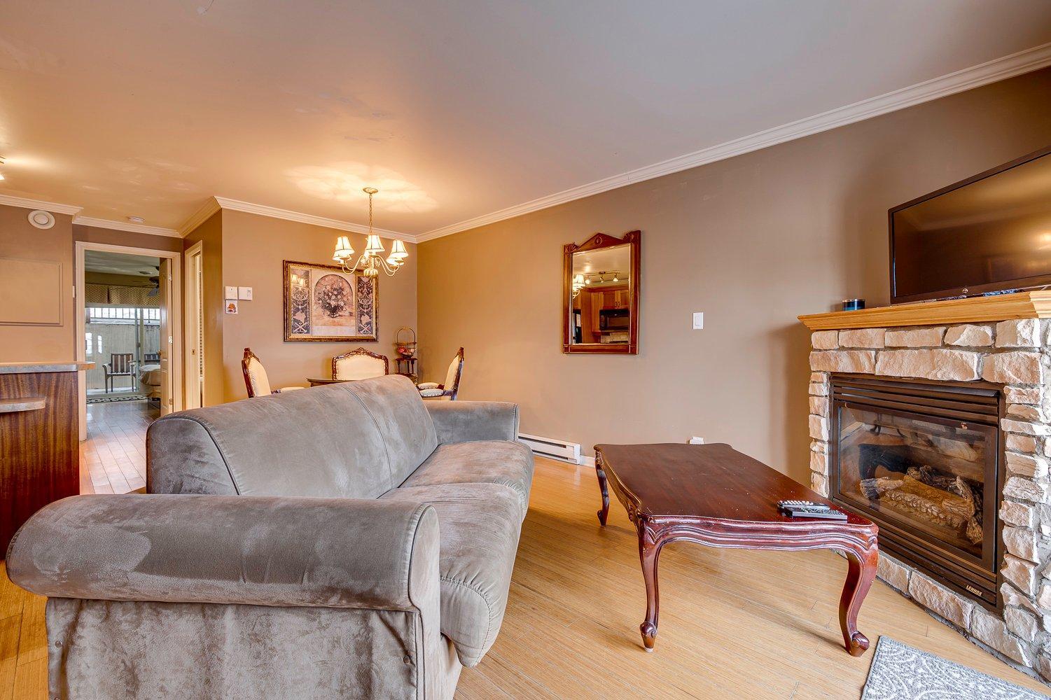 









570


Ch. des Frênes

, 3106,
Piedmont,




QC
J0R1K0

