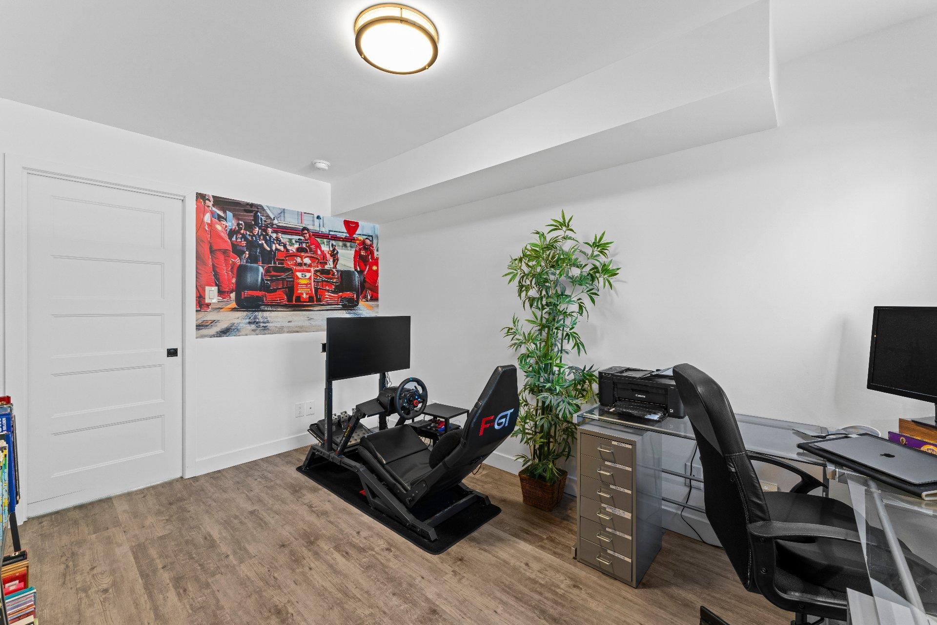 









87


Rue de la Serpentine

,
Saint-Étienne-de-Bolton,




QC
J0E1G0

