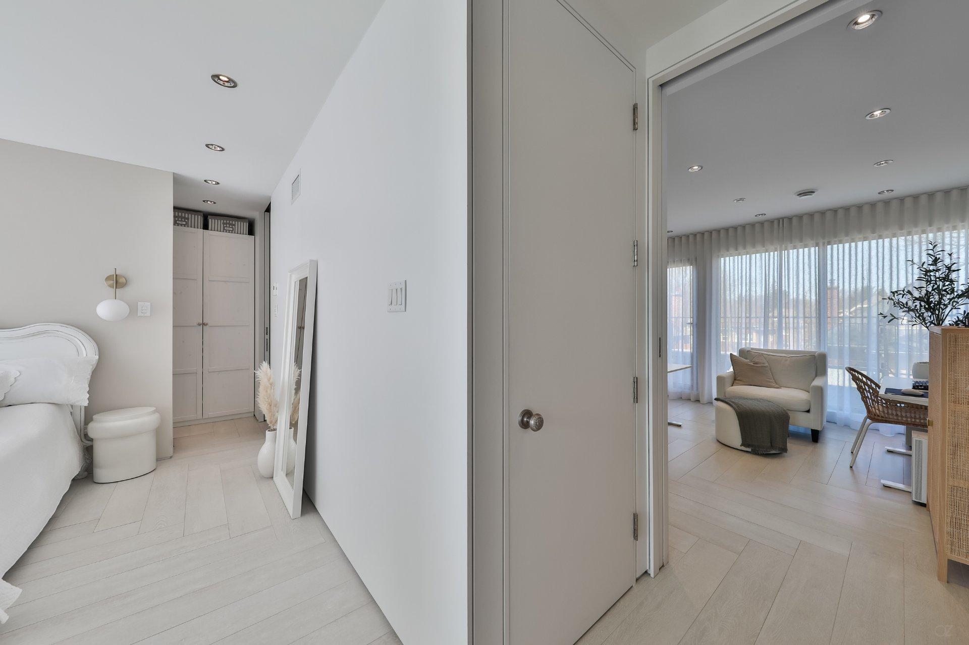 









137


Av. Westminster N.

, D,
Montréal-Ouest,




QC
H4X1Z3


