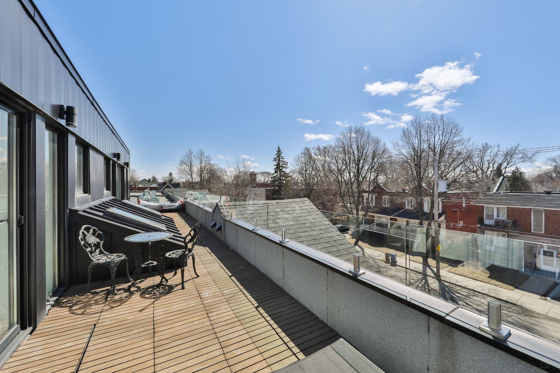 









137


Av. Westminster N.

, D,
Montréal-Ouest,




QC
H4X1Z3


