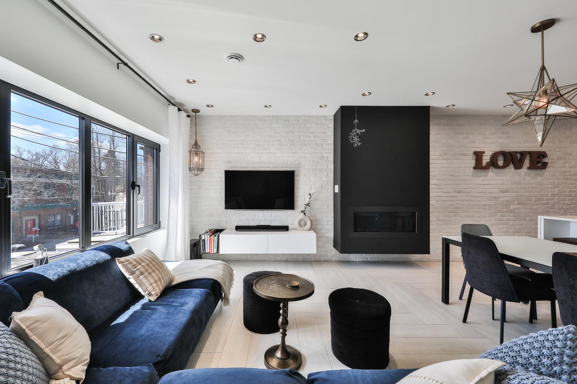 









137


Av. Westminster N.

, D,
Montréal-Ouest,




QC
H4X1Z3

