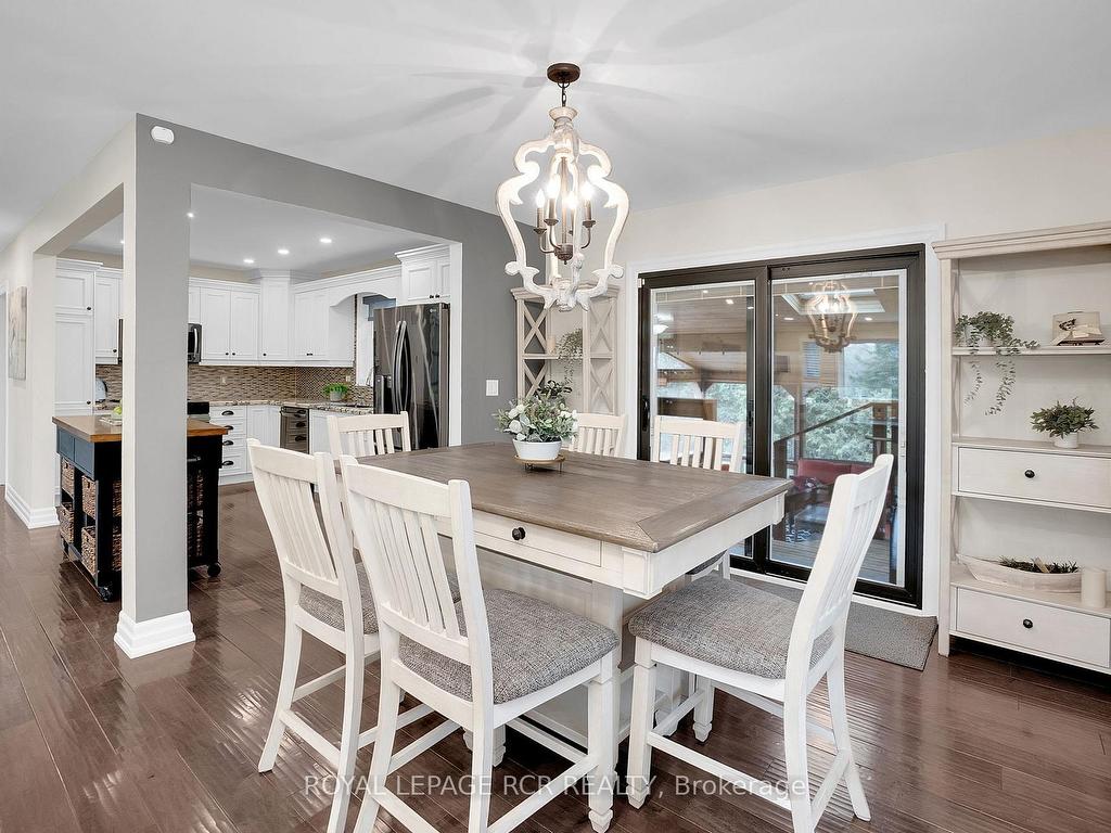 









9213


Castlederg

Side Road,
Caledon,




ON
L7E 0S8

