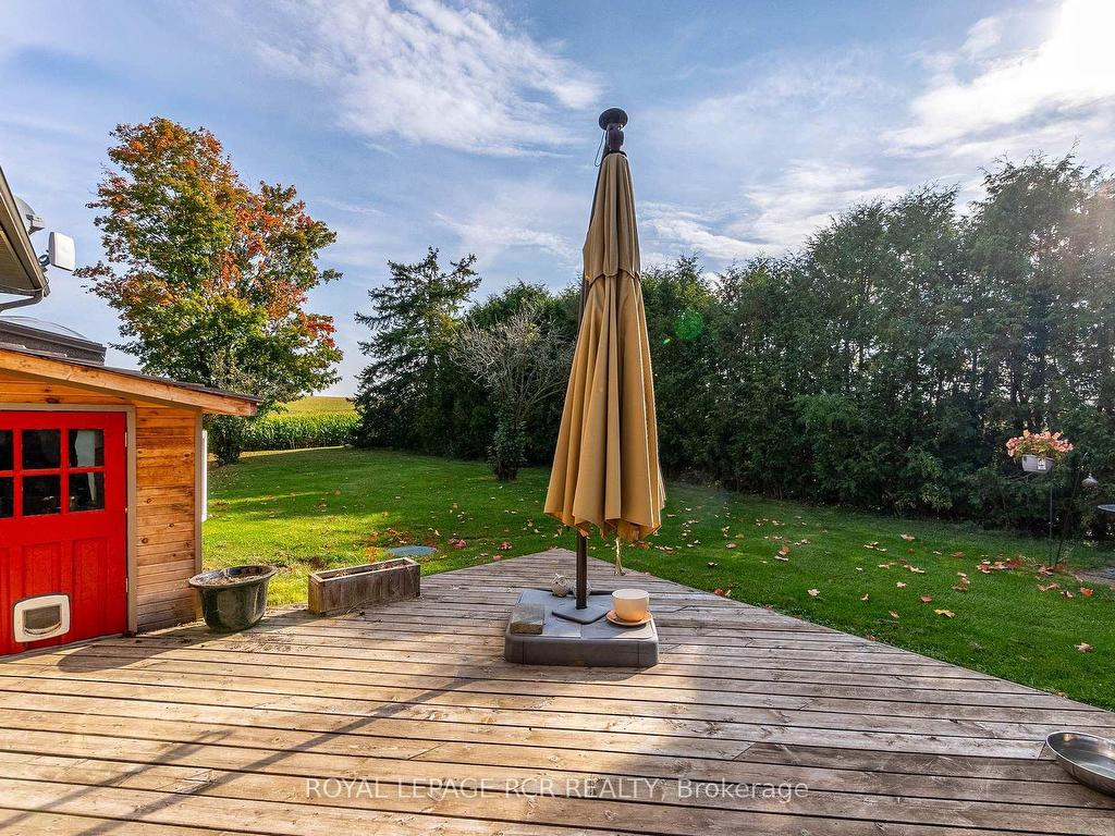









9213


Castlederg

Side Road,
Caledon,




ON
L7E 0S8

