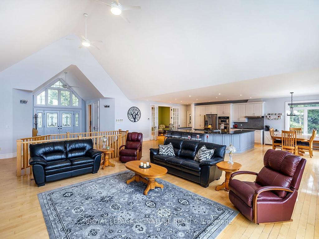 









1524


Westview

Crescent,
Selwyn,




ON
K0L 2H0

