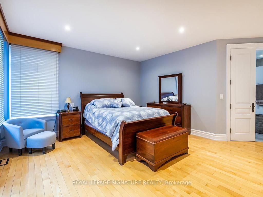 









1524


Westview

Crescent,
Selwyn,




ON
K0L 2H0


