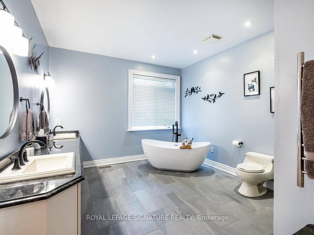 









1524


Westview

Crescent,
Selwyn,




ON
K0L 2H0

