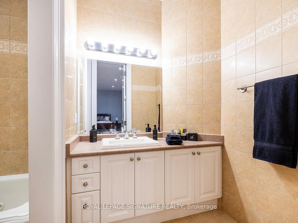 









1524


Westview

Crescent,
Selwyn,




ON
K0L 2H0

