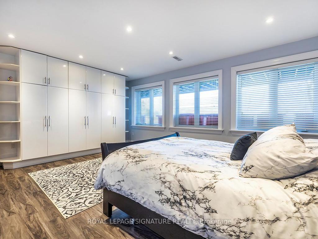 









1524


Westview

Crescent,
Selwyn,




ON
K0L 2H0

