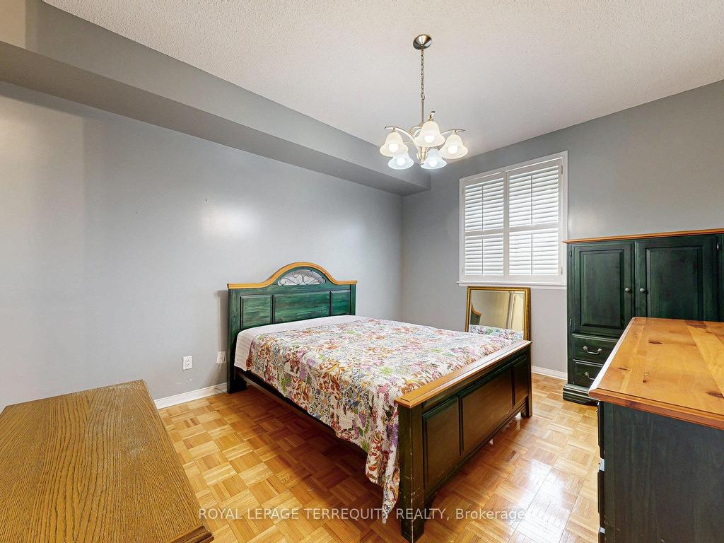 









7373


Martin Grove

Road, 615,
Vaughan,




ON
L4L 9K1


