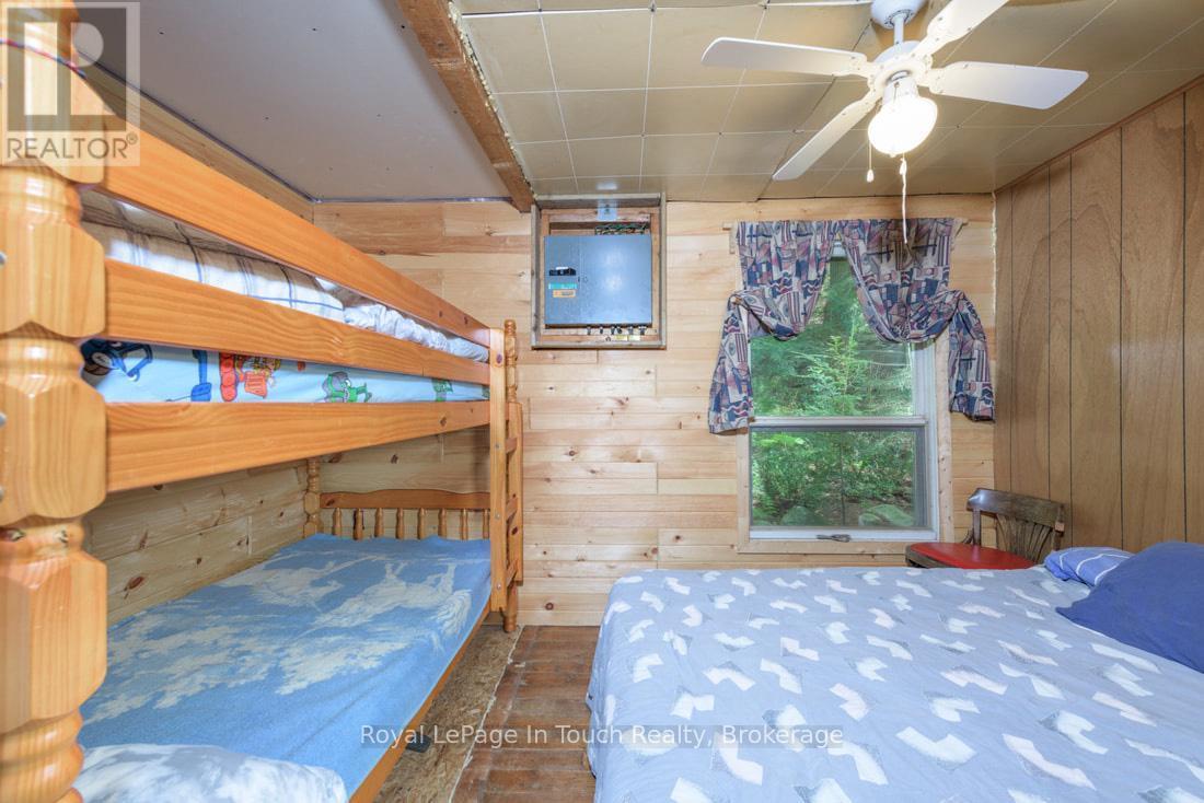 












18 HEALEY LAKE

,
The Archipelago (Archipelago South),




Ontario
P0C1H0

