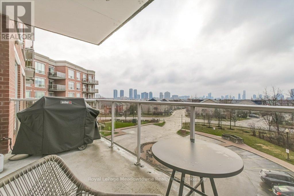 












410 - 483 FAITH DRIVE

,
Mississauga (Hurontario),




Ontario
L5R0A1

