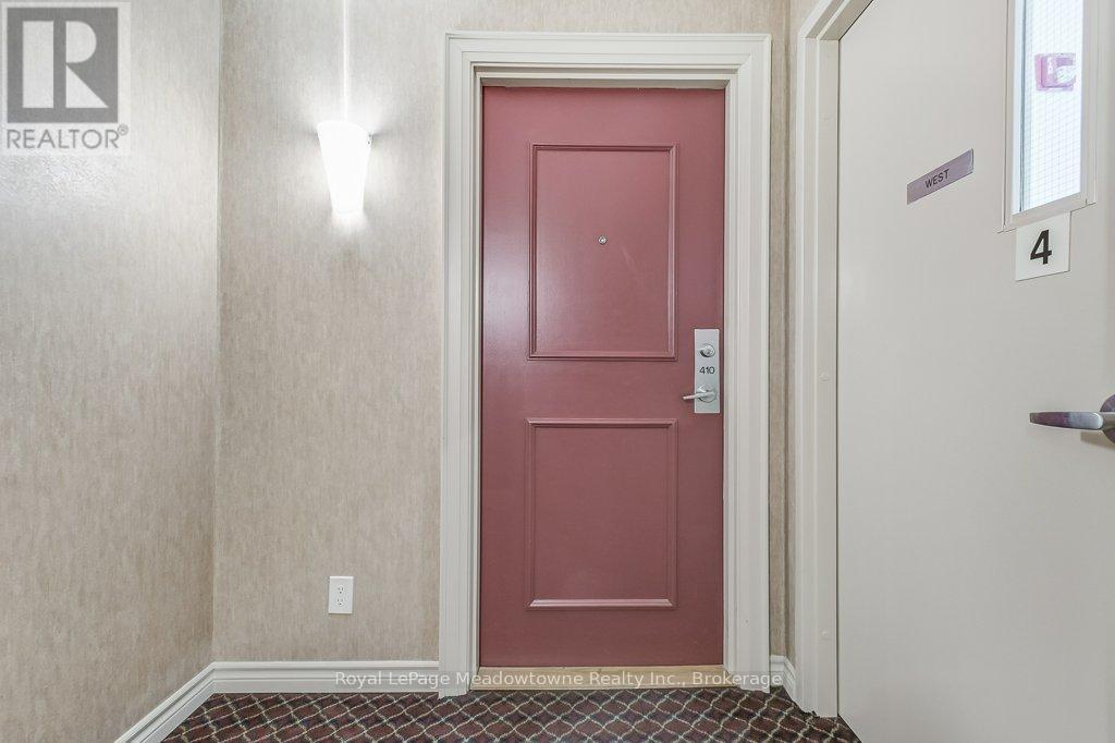 












410 - 483 FAITH DRIVE

,
Mississauga (Hurontario),




Ontario
L5R0A1

