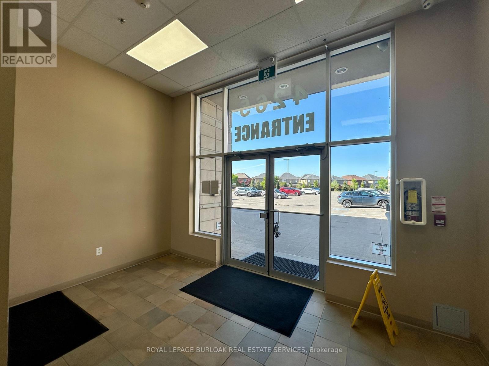












204 - 4265 THOMAS ALTON BOULEVARD

,
Burlington,




Ontario
L7M0Z4

