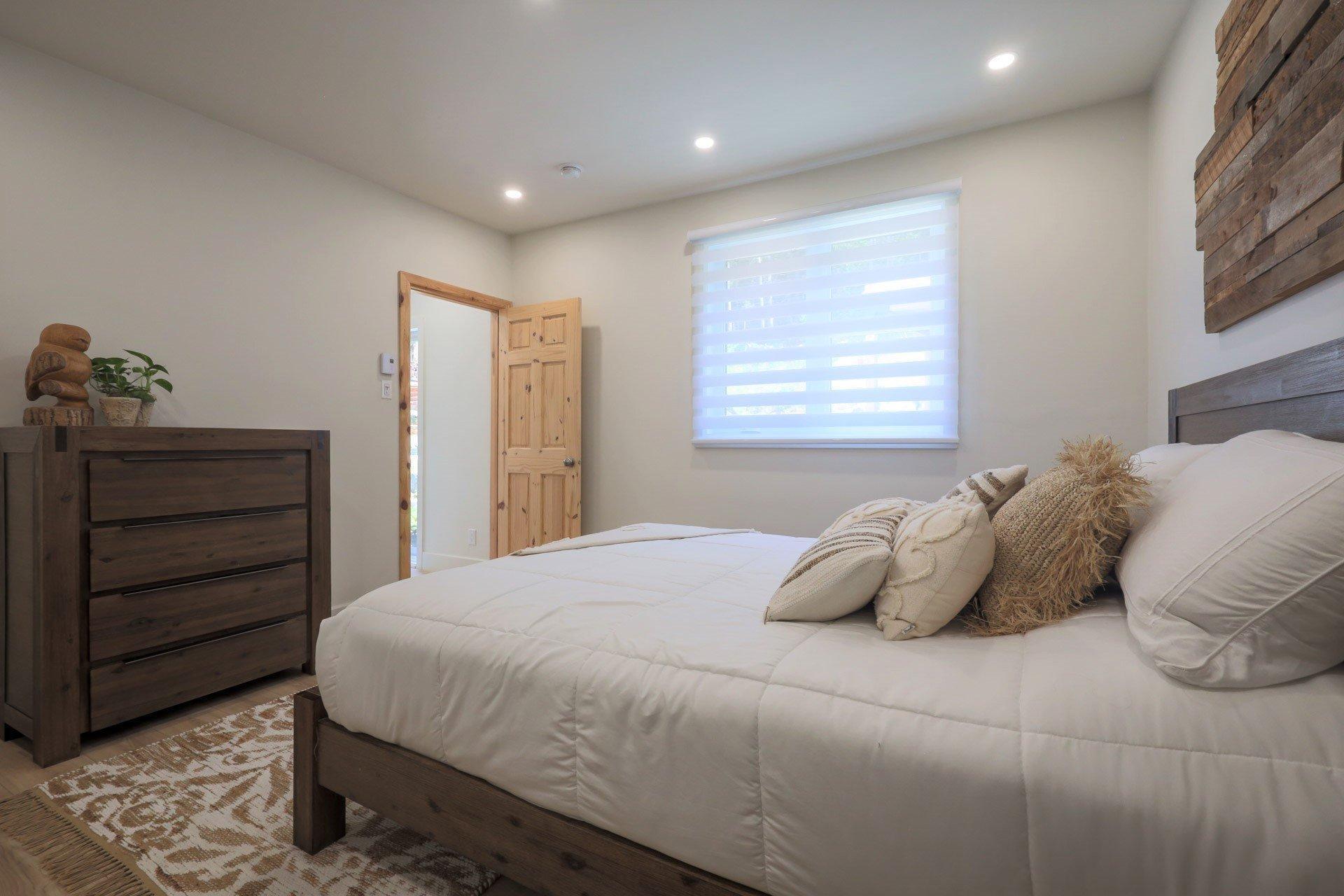 









3010


Imp. des Promeneurs

,
Sainte-Agathe-des-Monts,




QC
J8C2Z8

