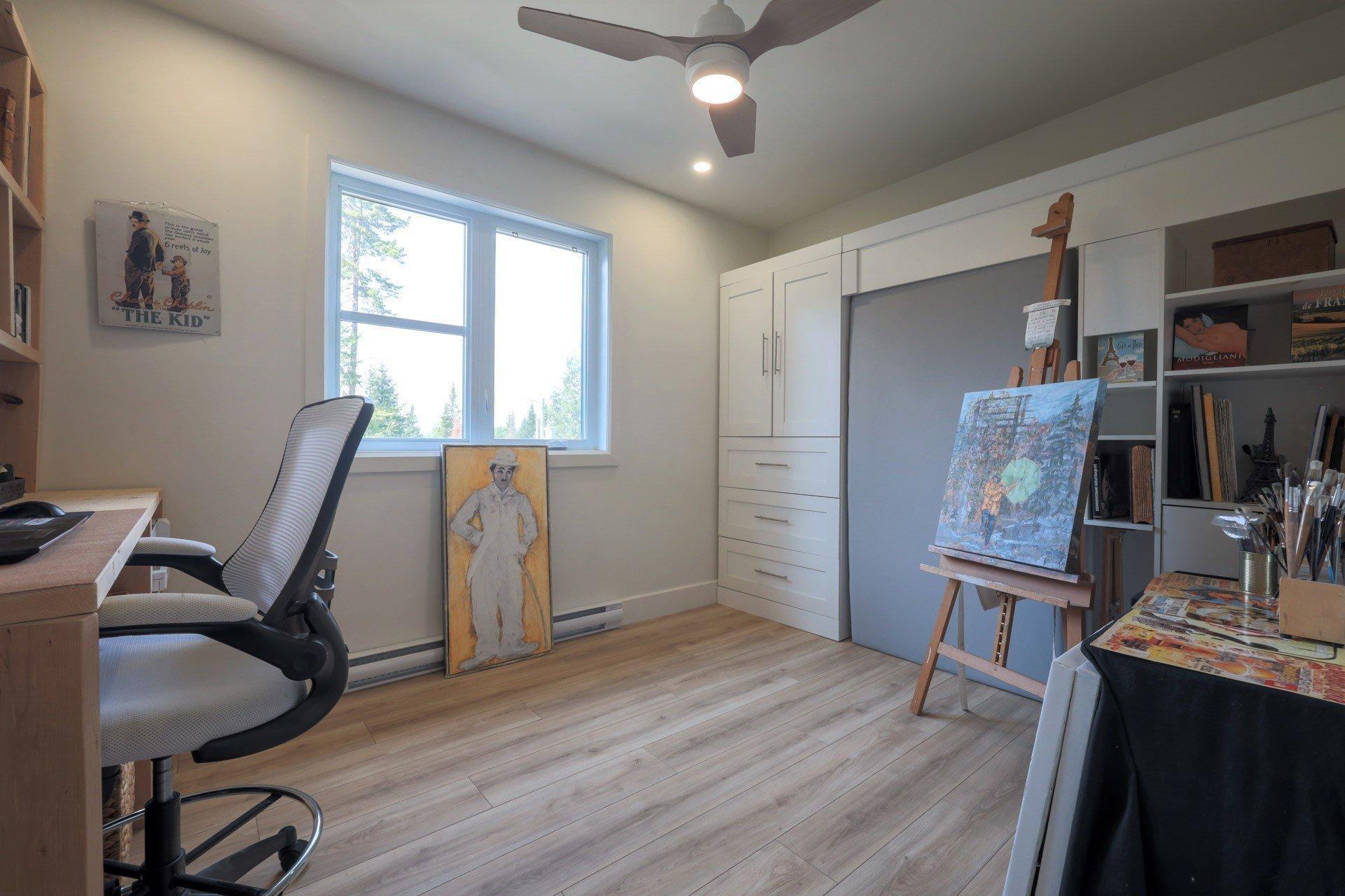 









3010


Imp. des Promeneurs

,
Sainte-Agathe-des-Monts,




QC
J8C2Z8


