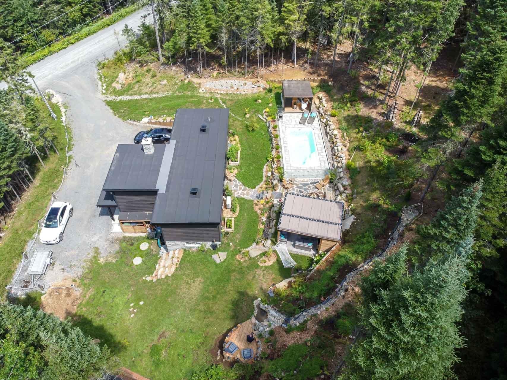 









3010


Imp. des Promeneurs

,
Sainte-Agathe-des-Monts,




QC
J8C2Z8

