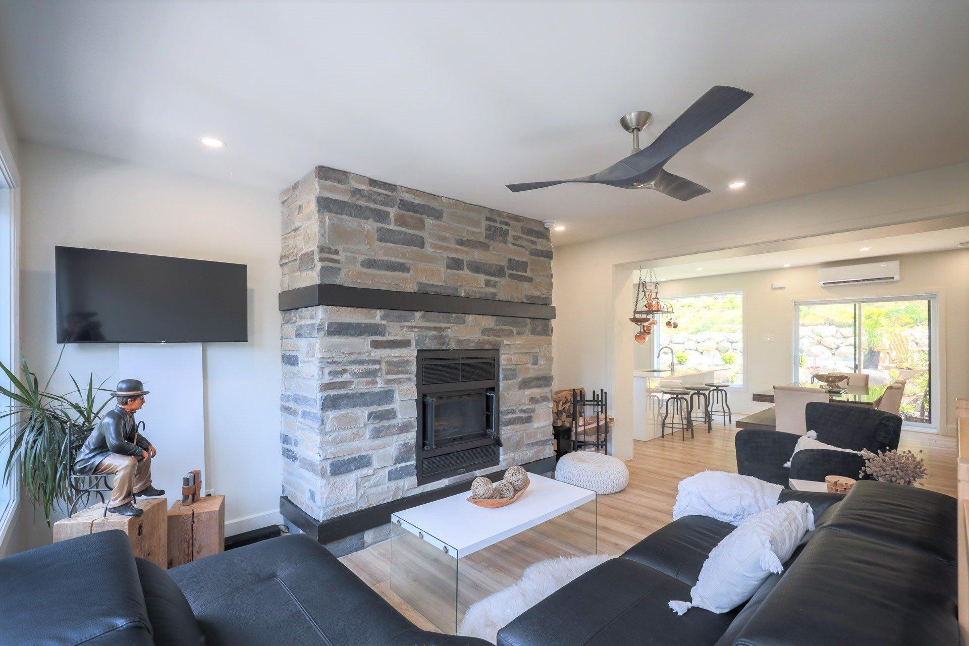 









3010


Imp. des Promeneurs

,
Sainte-Agathe-des-Monts,




QC
J8C2Z8

