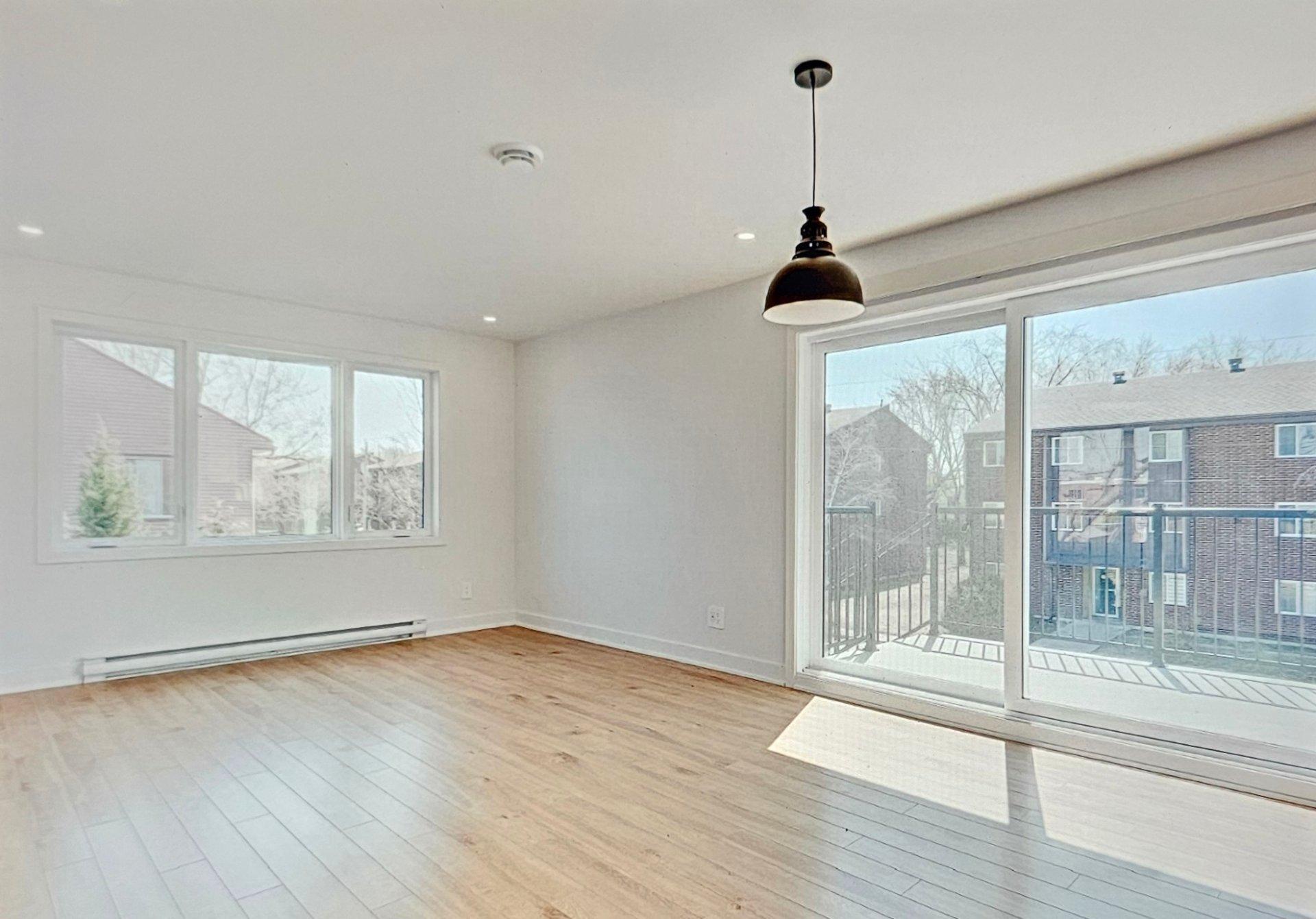 









1234


Rue McGill

,
Longueuil (Le Vieux-Longueuil),




QC
J4J3L4

