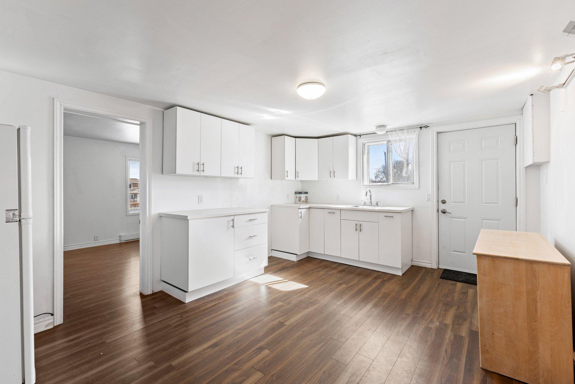 









1700


Rue Marquette

,
Longueuil (Le Vieux-Longueuil),




QC
J4K4J1

