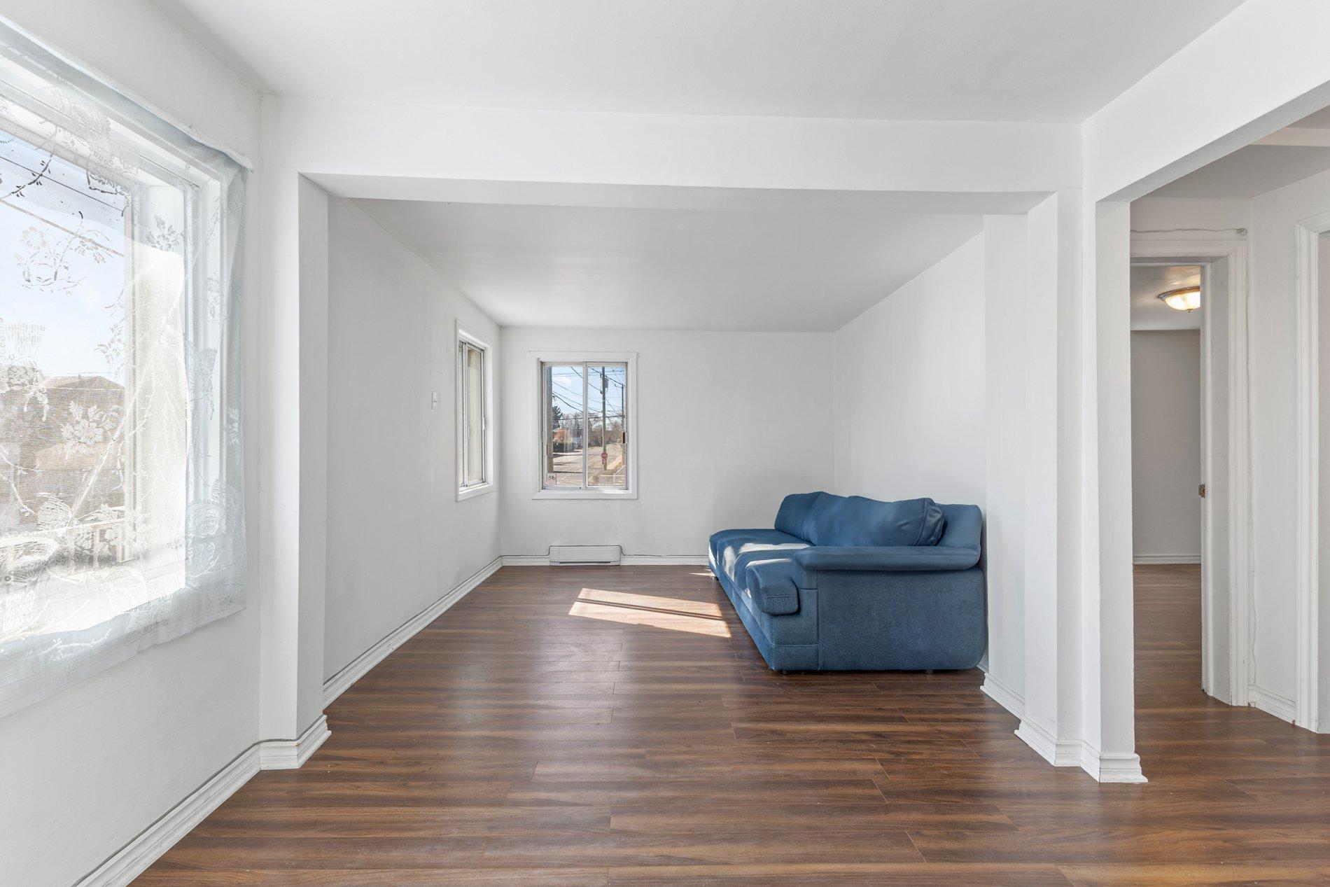 









1700


Rue Marquette

,
Longueuil (Le Vieux-Longueuil),




QC
J4K4J1

