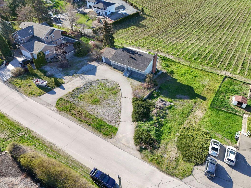 









911


Stevenson

Road,
West Kelowna,







BC
V1Z 1N3

