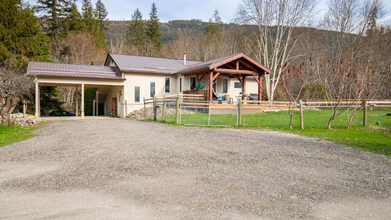 









5810


50

Street,
Salmon Arm,




BC
V0E 1K0

