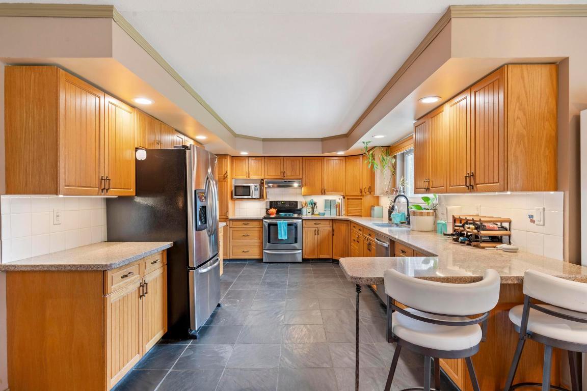 









5810


50

Street,
Salmon Arm,




BC
V0E 1K0

