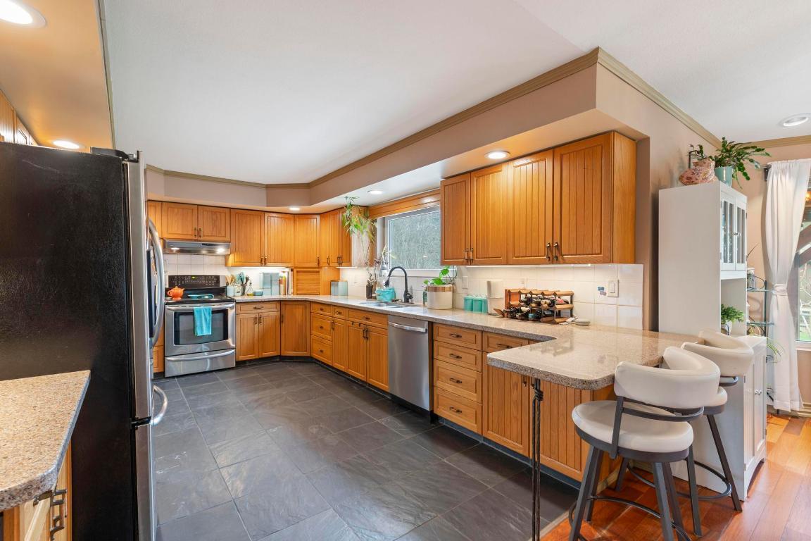 









5810


50

Street,
Salmon Arm,




BC
V0E 1K0

