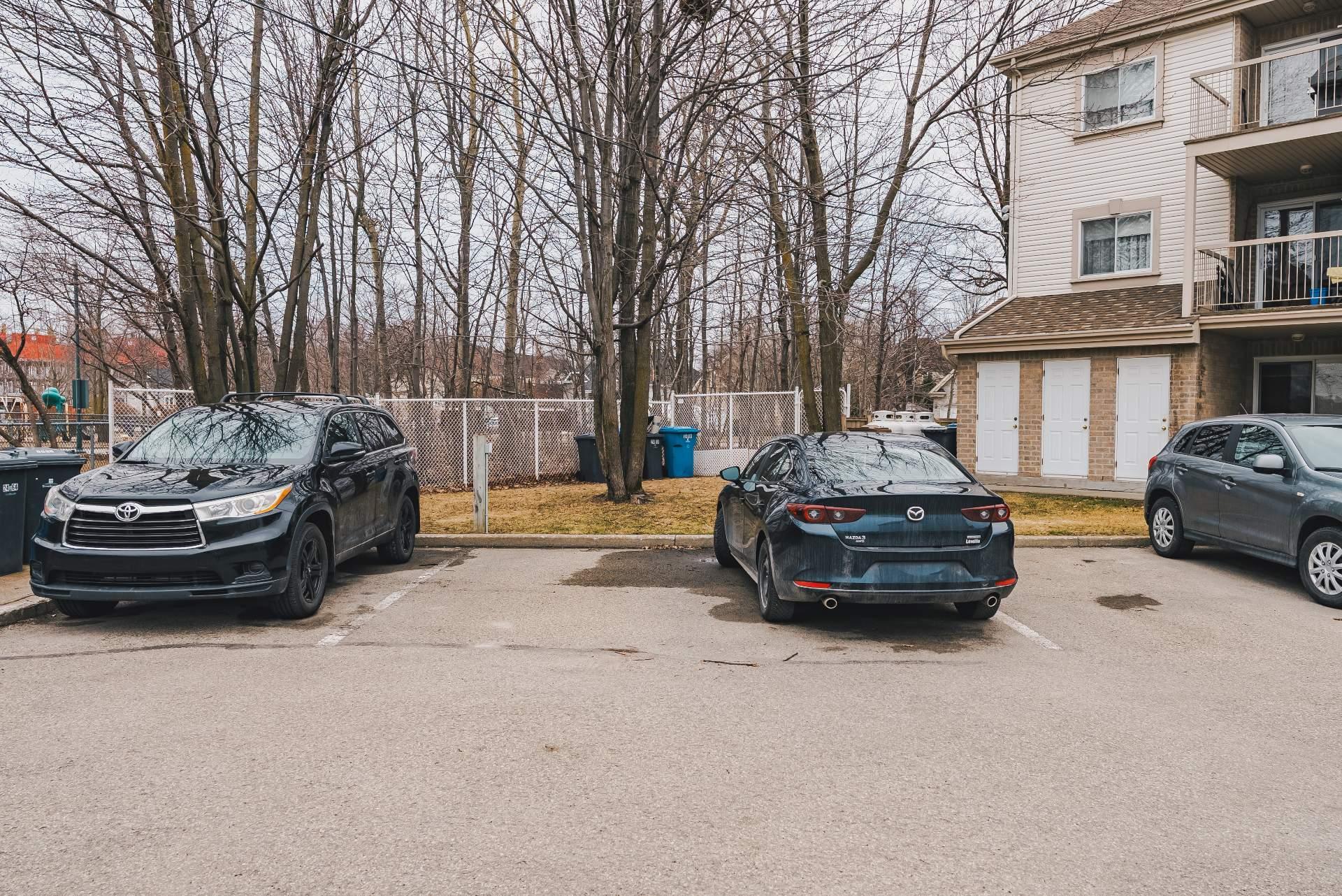 









2468


Rue de Nagano

,
Terrebonne (Terrebonne),




QC
J6X4T4


