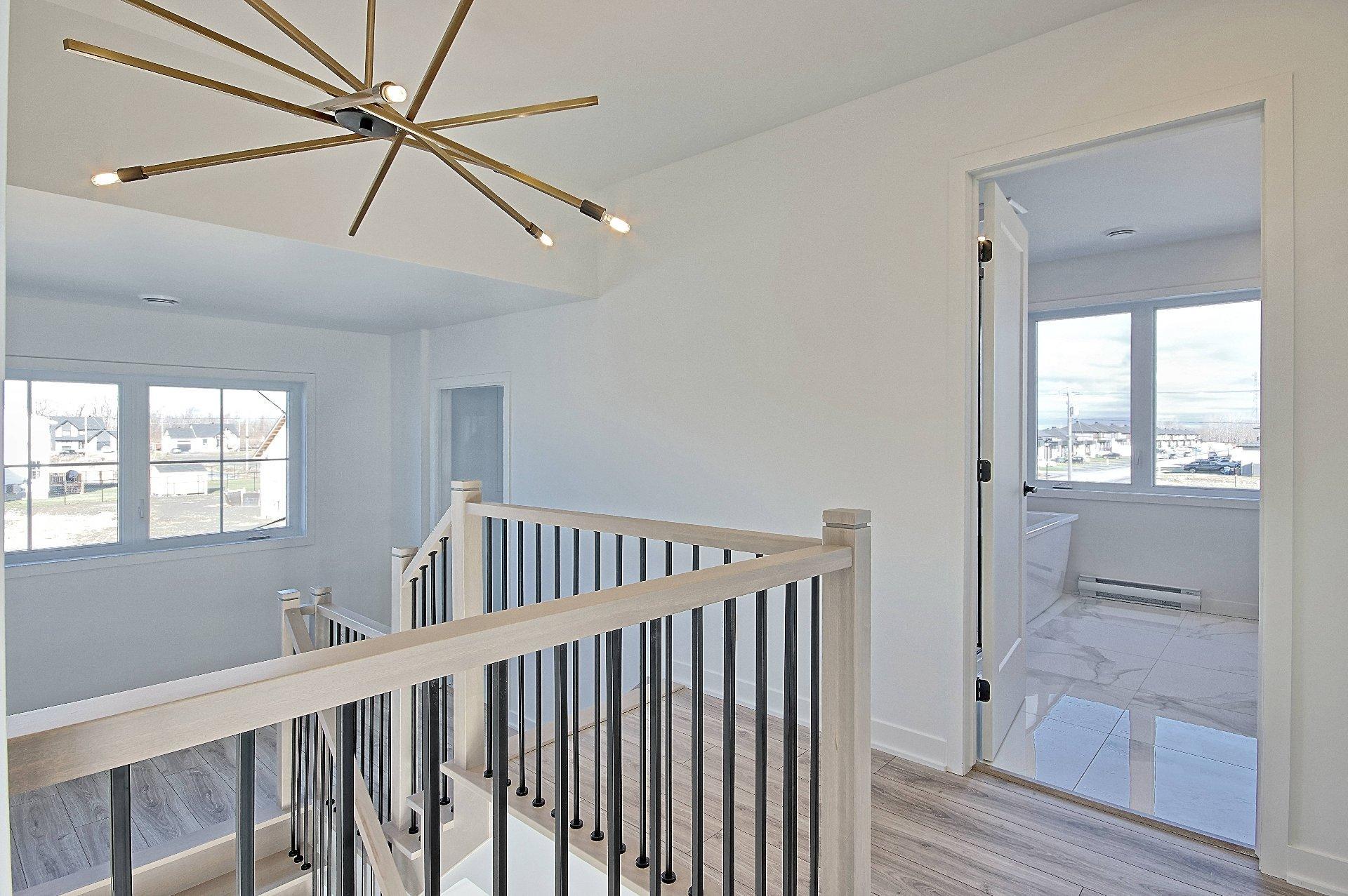 









127


Rue du Quai

,
Saint-Louis-de-Gonzague,




QC
J0S1T0

