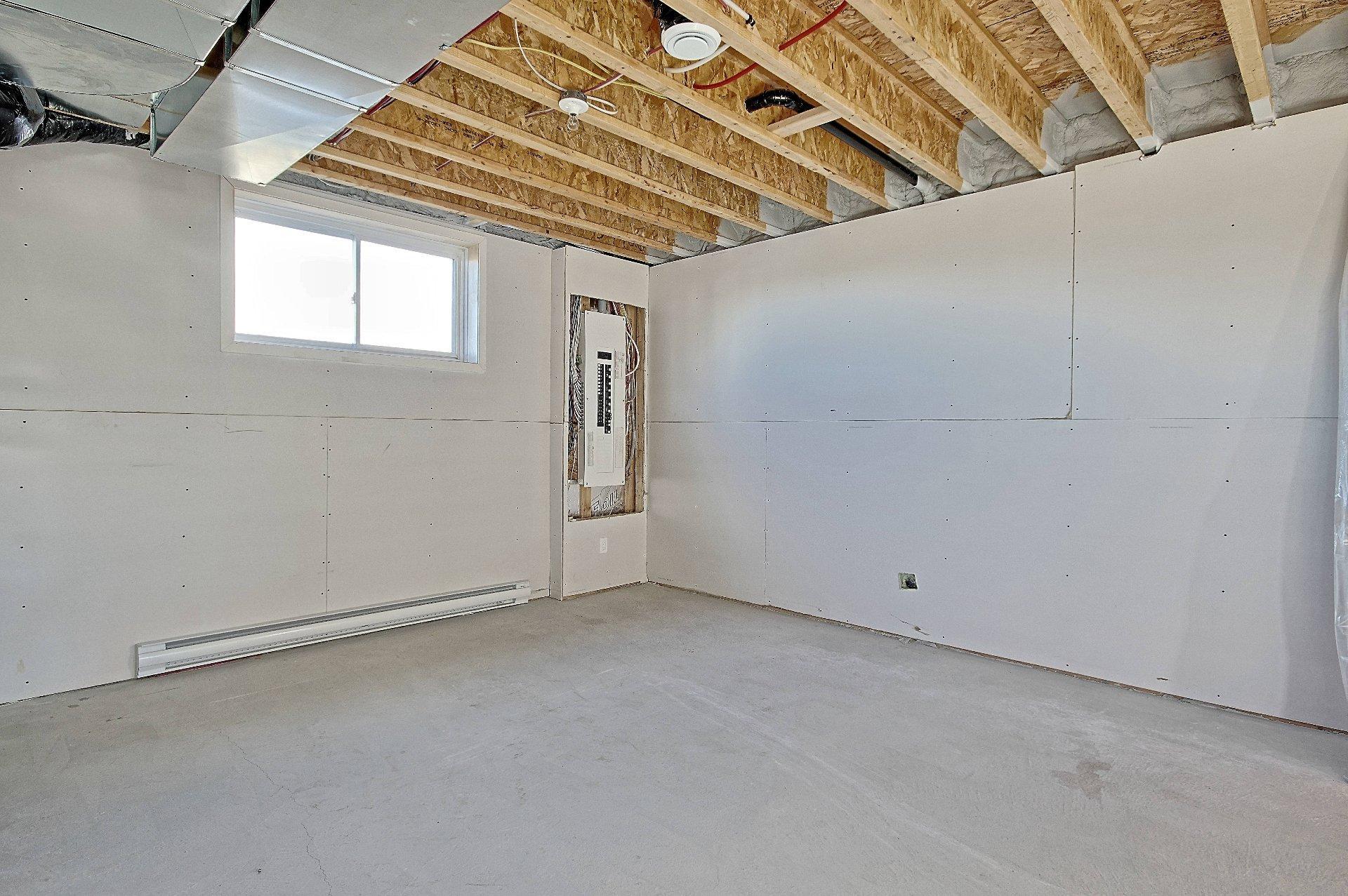 









127


Rue du Quai

,
Saint-Louis-de-Gonzague,




QC
J0S1T0

