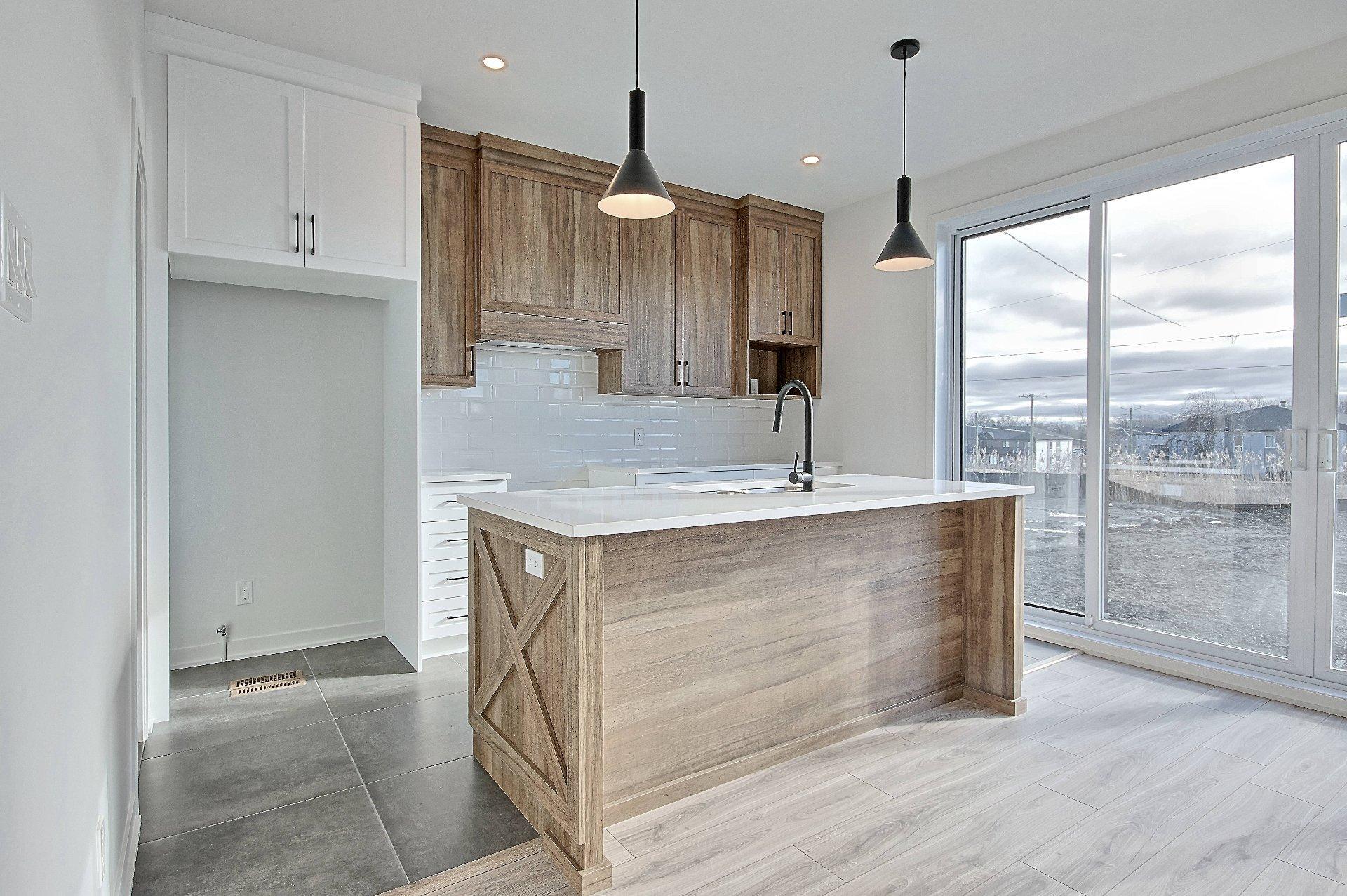 









127


Rue du Quai

,
Saint-Louis-de-Gonzague,




QC
J0S1T0

