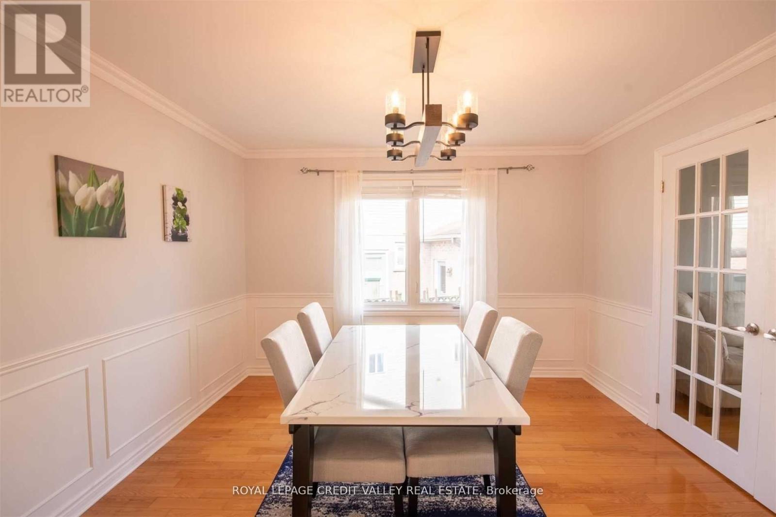 












123 NAPOLEON COURT

,
London,




Ontario
N5V4B2

