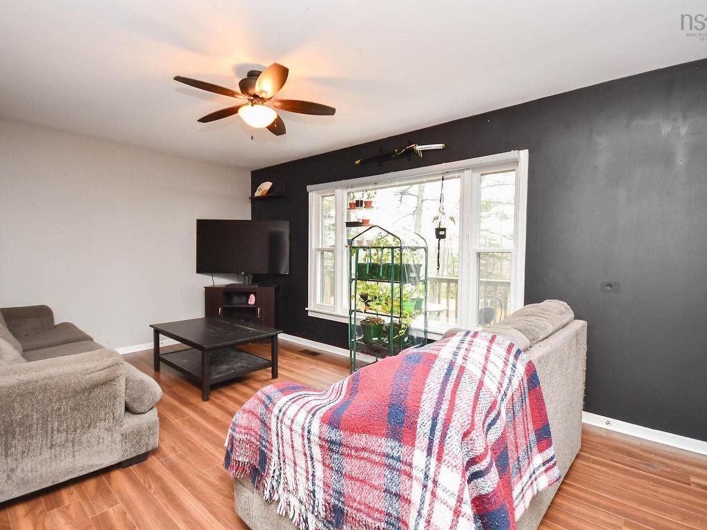 












1050 Waverley Road

,
Waverley,




NS
B2R 1W2

