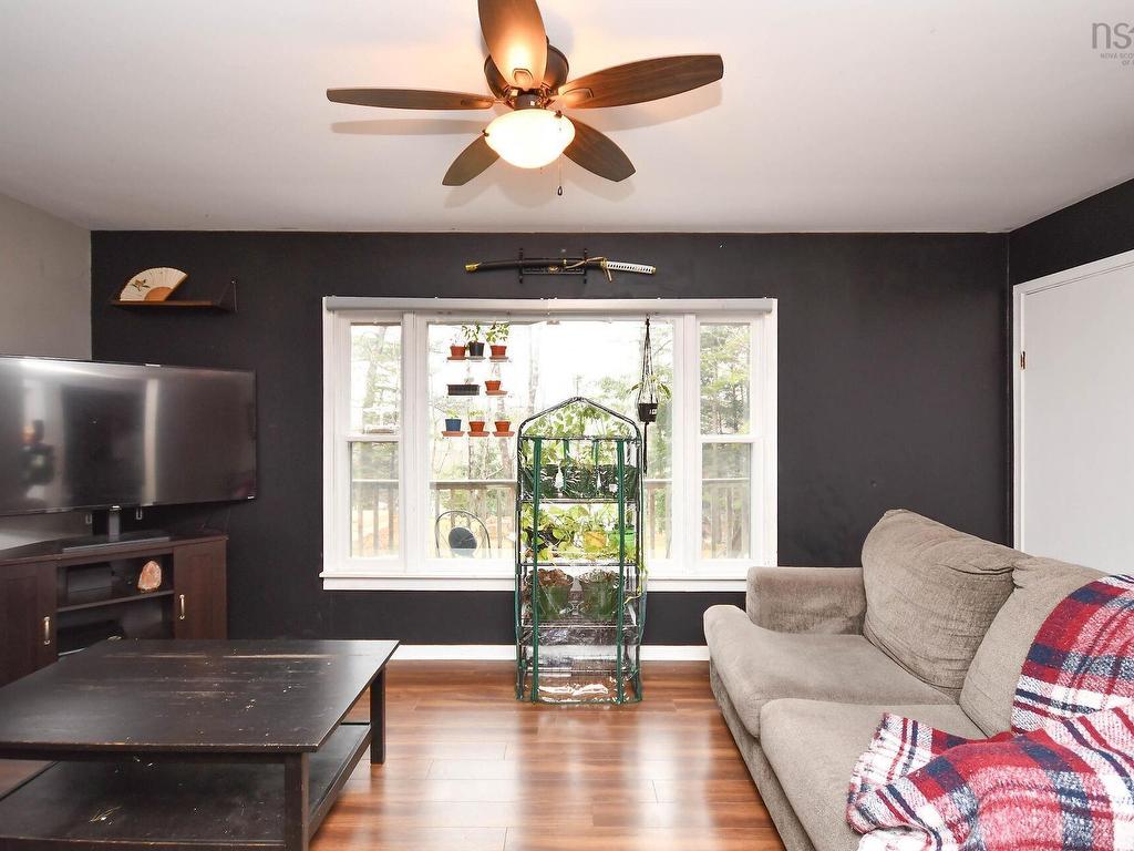 












1050 Waverley Road

,
Waverley,




NS
B2R 1W2

