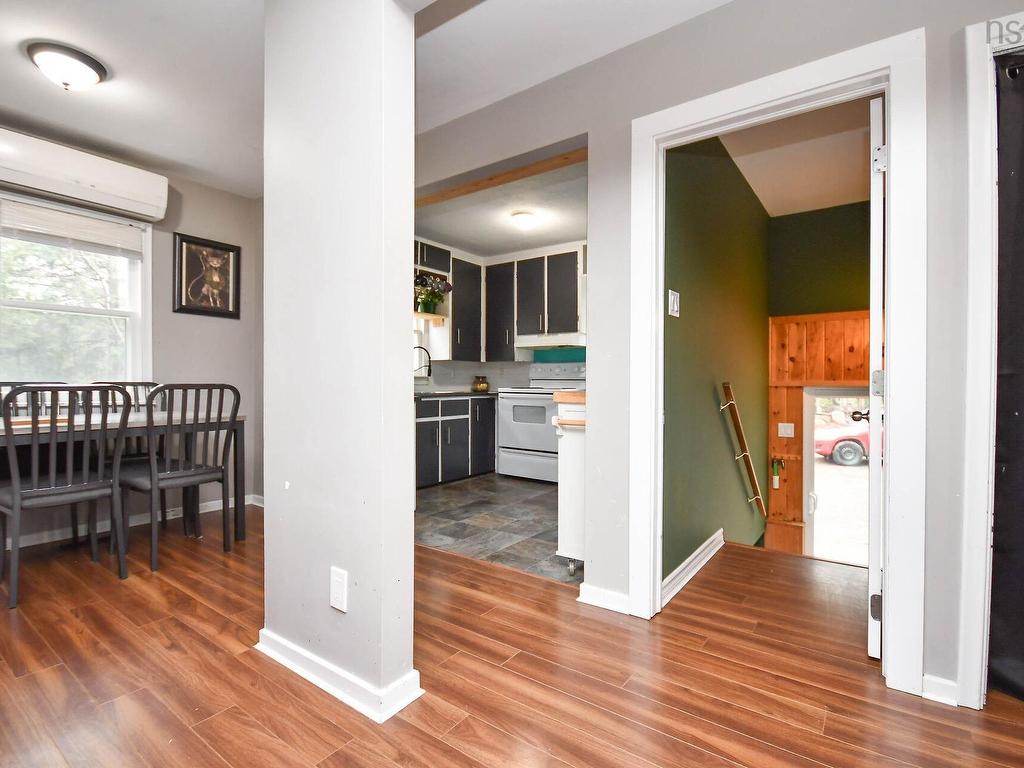 












1050 Waverley Road

,
Waverley,




NS
B2R 1W2

