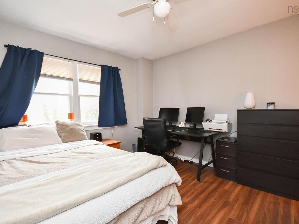 












1050 Waverley Road

,
Waverley,




NS
B2R 1W2

