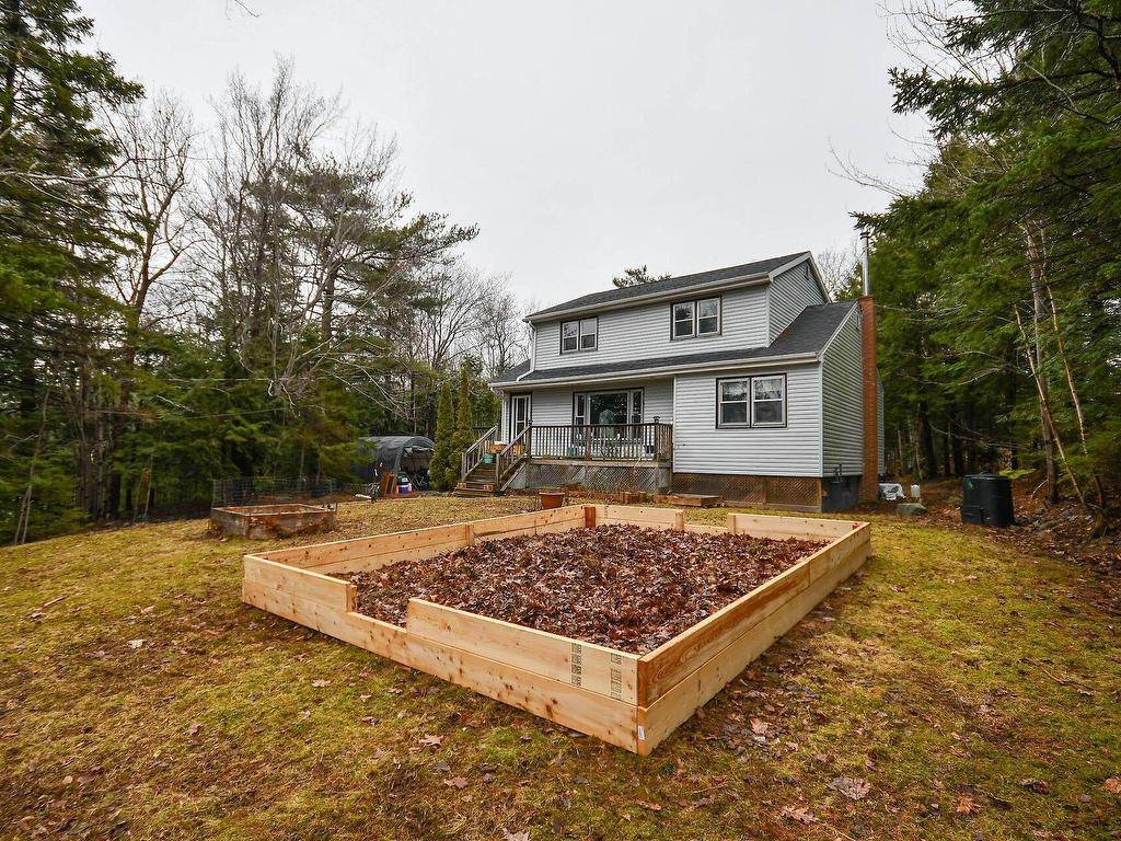 












1050 Waverley Road

,
Waverley,




NS
B2R 1W2

