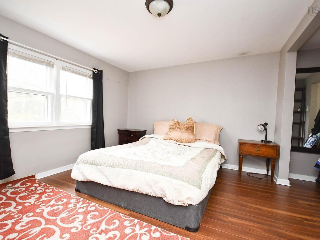 












1050 Waverley Road

,
Waverley,




NS
B2R 1W2

