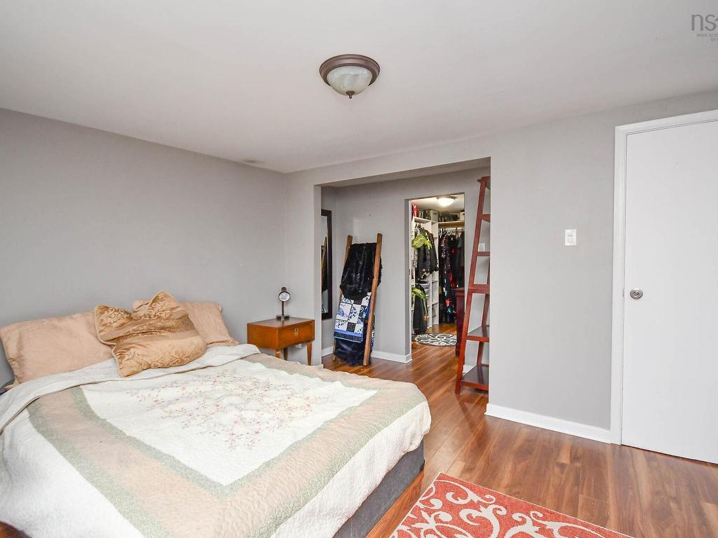 












1050 Waverley Road

,
Waverley,




NS
B2R 1W2

