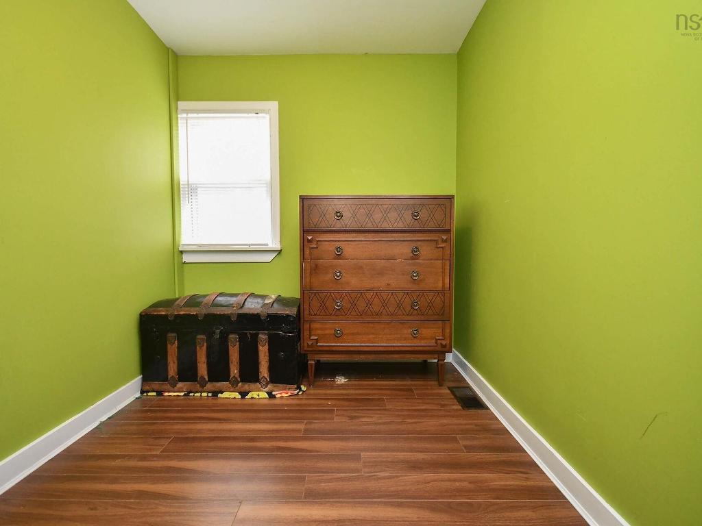 












1050 Waverley Road

,
Waverley,




NS
B2R 1W2

