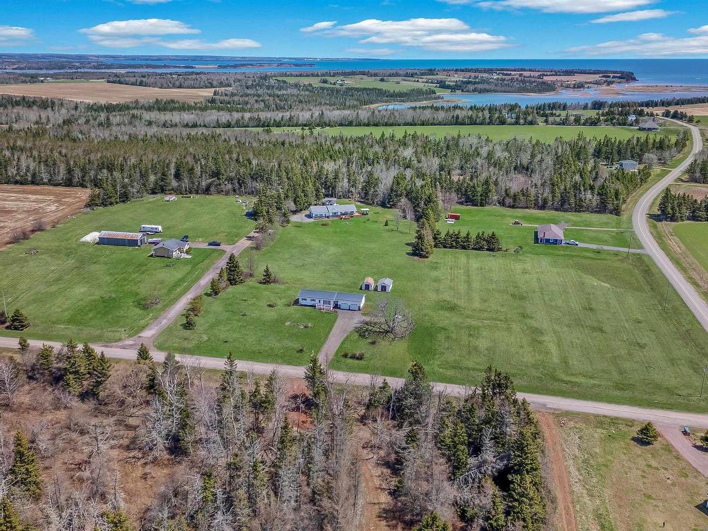 












217 Blackett Road

,
Little Pond,




PE
C0A 2B0

