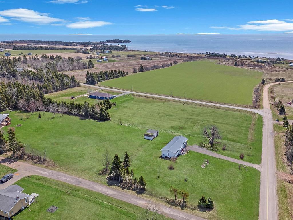 












217 Blackett Road

,
Little Pond,




PE
C0A 2B0

