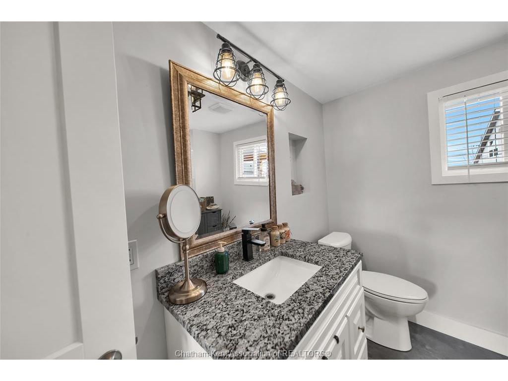 









430


Ross

Lane,
Erieau,




ON
N0P 1N0

