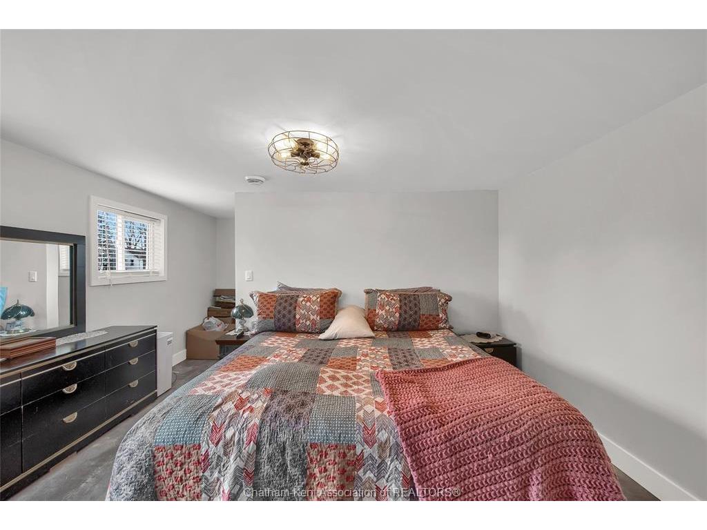 









430


Ross

Lane,
Erieau,




ON
N0P 1N0

