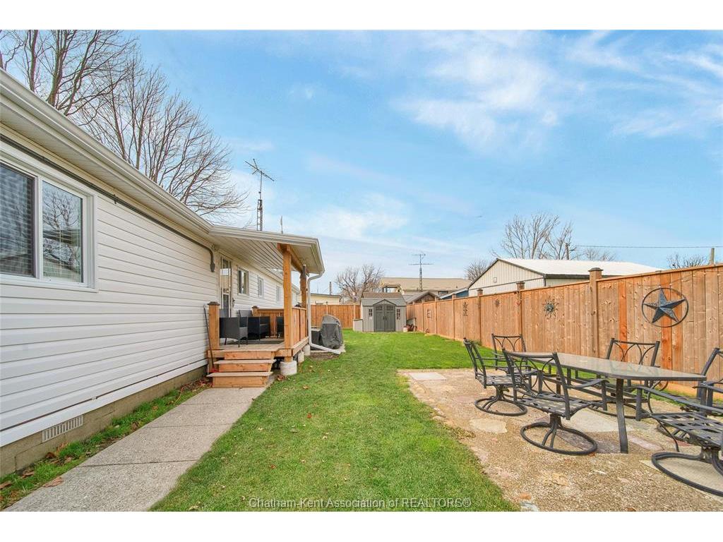









430


Ross

Lane,
Erieau,




ON
N0P 1N0

