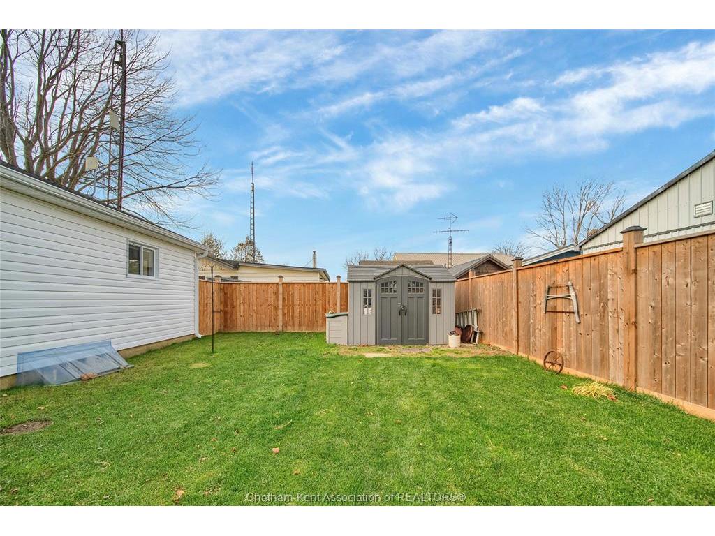 









430


Ross

Lane,
Erieau,




ON
N0P 1N0

